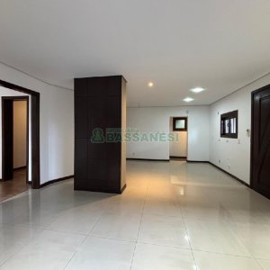 Loja com 78m², no bairro Centro em Caxias do Sul para Alugar