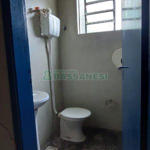 Pavilhão com 550m², no bairro Fatima em Caxias do Sul para Alugar