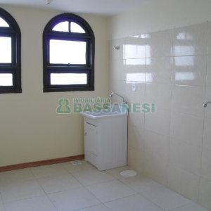 Apartamento com 74m², 2 dormitórios, 1 vaga, no bairro São José em Caxias do Sul para Comprar