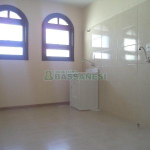Apartamento com 49m², 2 dormitórios, 1 vaga, no bairro São José em Caxias do Sul para Comprar