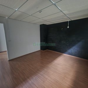 Loja com 280m², no bairro Centro em Caxias do Sul para Alugar