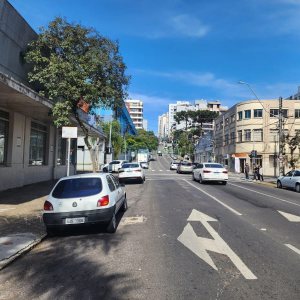 Loja com 280m², no bairro Centro em Caxias do Sul para Alugar