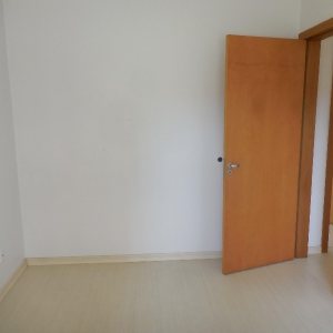Apartamento com 129m², 2 dormitórios, 2 vagas, no bairro Centro em Caxias do Sul para Comprar