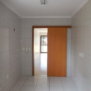 Apartamento com 129m², 2 dormitórios, 2 vagas, no bairro Centro em Caxias do Sul para Comprar