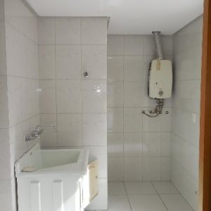 Apartamento com 129m², 2 dormitórios, 2 vagas, no bairro Centro em Caxias do Sul para Comprar