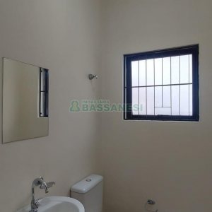 Loja com 75m², no bairro Centro em Caxias do Sul para Alugar