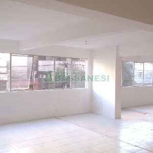 Sala com 164m², no bairro Centro em Caxias do Sul para Alugar ou Comprar