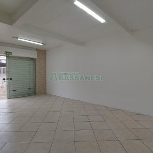 Loja com 70m², no bairro Rio Branco em Caxias do Sul para Alugar