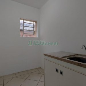 Loja com 70m², no bairro Rio Branco em Caxias do Sul para Alugar