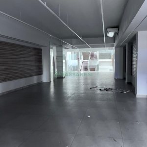 Loja com 712m², no bairro Centro em Caxias do Sul para Alugar