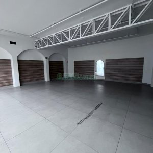 Loja com 712m², no bairro Centro em Caxias do Sul para Alugar