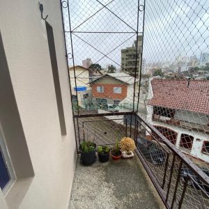 Apartamento com 66m², 2 dormitórios, 1 vaga, no bairro Pio X em Caxias do Sul para Comprar