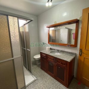 Apartamento com 66m², 2 dormitórios, 1 vaga, no bairro Pio X em Caxias do Sul para Comprar