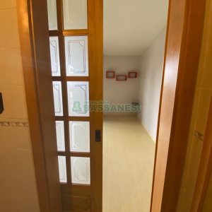 Apartamento com 66m², 2 dormitórios, 1 vaga, no bairro Pio X em Caxias do Sul para Comprar