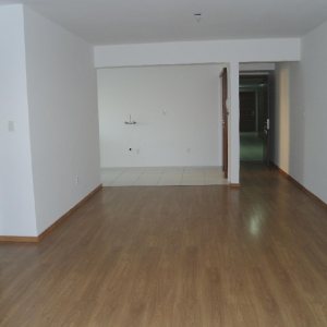 Apartamento com 110m², 3 dormitórios, 2 vagas, no bairro São Pelegrino em Caxias do Sul para Comprar