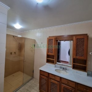 Apartamento com 143m², 3 dormitórios, 1 vaga, no bairro Centro em Caxias do Sul para Comprar