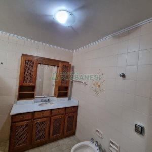Apartamento com 143m², 3 dormitórios, 1 vaga, no bairro Centro em Caxias do Sul para Comprar