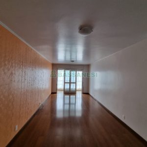 Apartamento com 143m², 3 dormitórios, 1 vaga, no bairro Centro em Caxias do Sul para Comprar