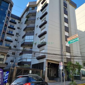 Apartamento com 143m², 3 dormitórios, 1 vaga, no bairro Centro em Caxias do Sul para Comprar