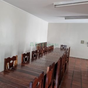 Apartamento com 143m², 3 dormitórios, 1 vaga, no bairro Centro em Caxias do Sul para Comprar