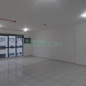 Sala com 54m², no bairro Centro em Caxias do Sul para Comprar