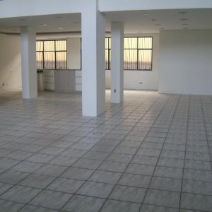Loja com 300m², no bairro Centro em Caxias do Sul para Alugar ou Comprar