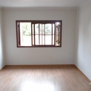 Apartamento com 130m², 3 dormitórios, 1 vaga, no bairro Madureira em Caxias do Sul para Alugar
