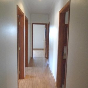 Apartamento com 130m², 3 dormitórios, 1 vaga, no bairro Madureira em Caxias do Sul para Alugar