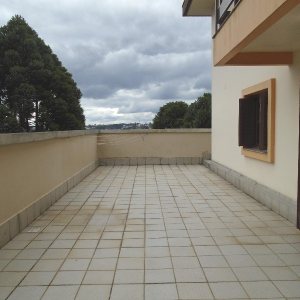 Apartamento com 130m², 3 dormitórios, 1 vaga, no bairro Madureira em Caxias do Sul para Alugar