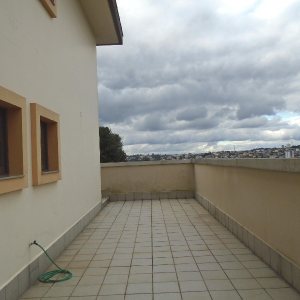 Apartamento com 130m², 3 dormitórios, 1 vaga, no bairro Madureira em Caxias do Sul para Alugar