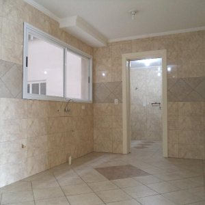 Apartamento com 83m², 2 dormitórios, 1 vaga, no bairro Cristo Redentor em Caxias do Sul para Comprar