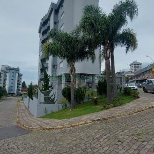 Apartamento com 83m², 2 dormitórios, 1 vaga, no bairro Cristo Redentor em Caxias do Sul para Comprar