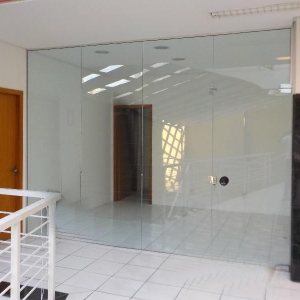 Loja com 21m², no bairro Centro em Caxias do Sul para Alugar
