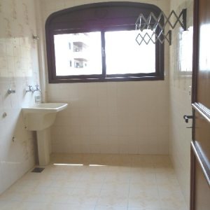 Apartamento com 140m², 3 dormitórios, 1 vaga, no bairro Centro em Caxias do Sul para Alugar