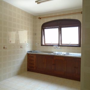 Apartamento com 140m², 3 dormitórios, 1 vaga, no bairro Centro em Caxias do Sul para Alugar