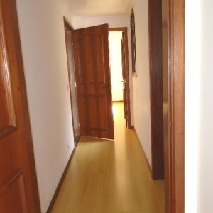 Apartamento com 140m², 3 dormitórios, 1 vaga, no bairro Centro em Caxias do Sul para Alugar