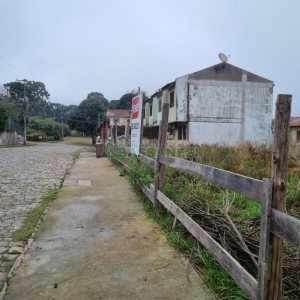 Terreno com 288m², no bairro Santa Lúcia em Caxias do Sul para Comprar