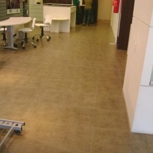 Loja com 670m², no bairro Centro em Caxias do Sul para Alugar