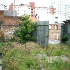 Terreno com 350m², no bairro Centro em Caxias do Sul para Comprar