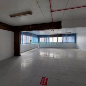 Sala com 240m², no bairro Centro em Caxias do Sul para Alugar
