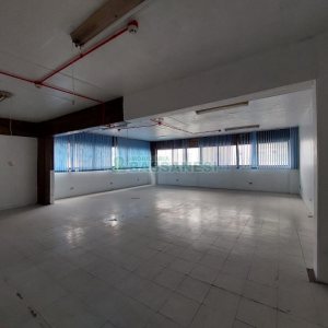 Sala com 240m², no bairro Centro em Caxias do Sul para Alugar