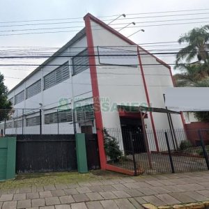 Pavilhão com 798m², no bairro Pio X em Caxias do Sul para Comprar