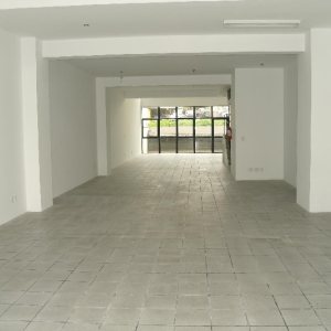 Loja com 328m², no bairro Centro em Caxias do Sul para Alugar ou Comprar