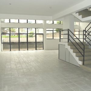 Loja com 328m², no bairro Centro em Caxias do Sul para Alugar ou Comprar