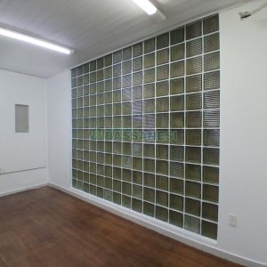 Sala com 400m², no bairro Centro em Caxias do Sul para Alugar