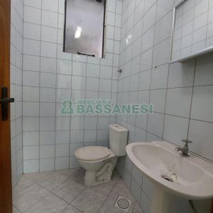 Loja com 53m², 2 vagas, no bairro Centro em Caxias do Sul para Alugar ou Comprar