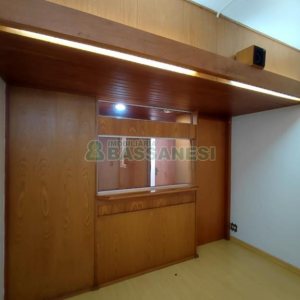 Sala com 42m², 1 vaga, no bairro Centro em Caxias do Sul para Comprar