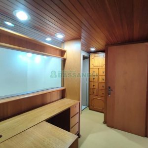 Sala com 42m², 1 vaga, no bairro Centro em Caxias do Sul para Comprar