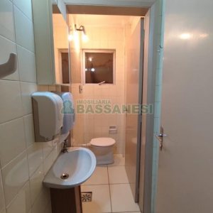 Sala com 42m², 1 vaga, no bairro Centro em Caxias do Sul para Comprar