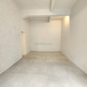 Loja com 35m², no bairro Centro em Caxias do Sul para Alugar